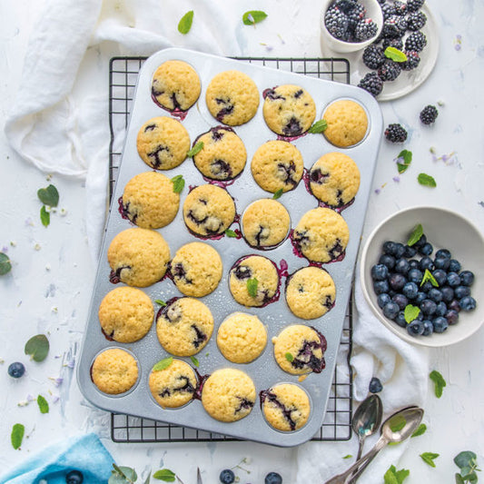 Decora Mini Cupcake Pan x24