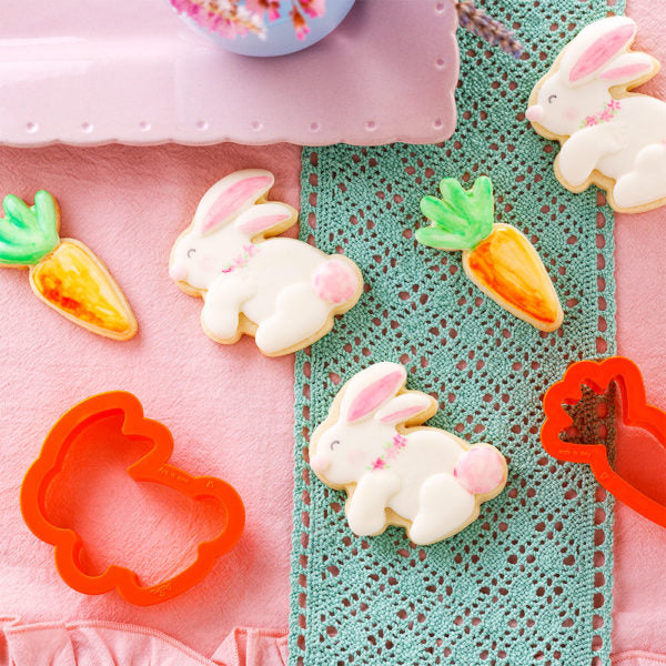 Decora Rabbit & Carrot Cookie Cutters