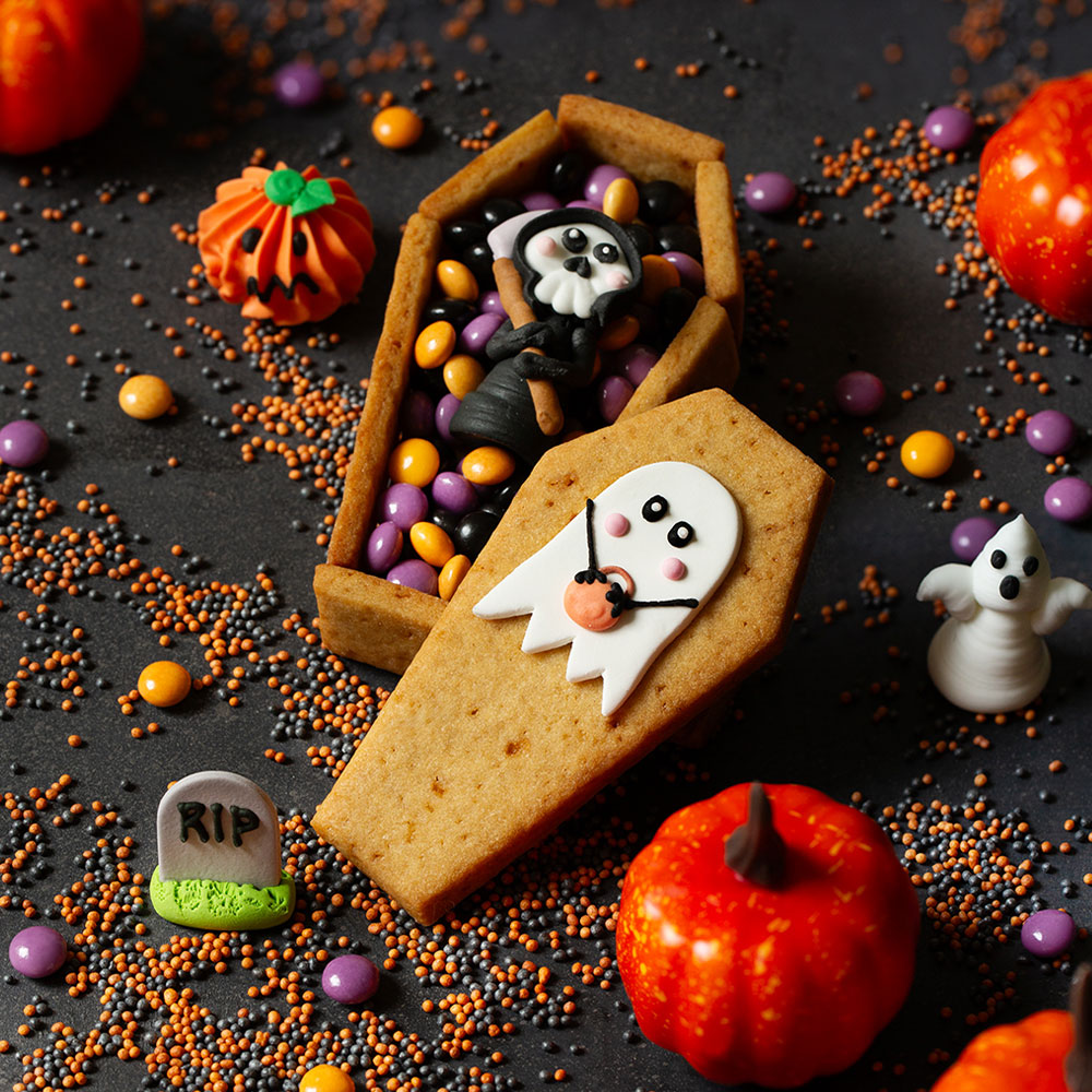 Decora 3D Coffin Cookie Cutter