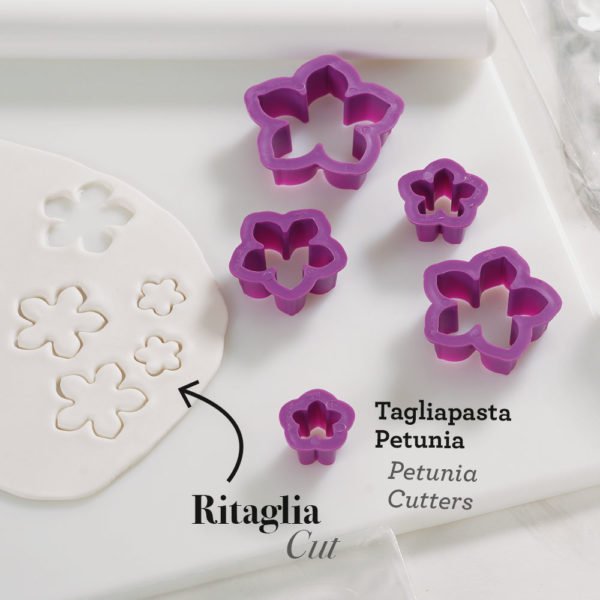 Decora Petunia Cutters