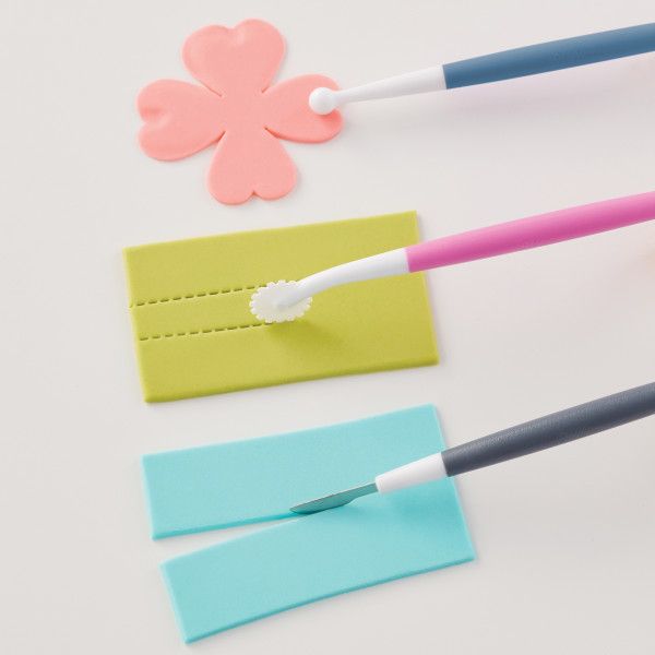Wilton Fondant & Gum Paste Starter Tool Set/3